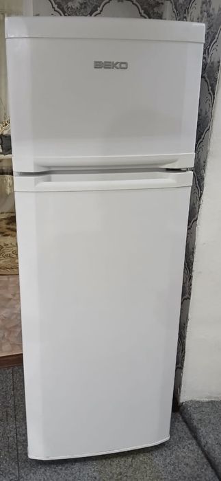 Продам  холодильник