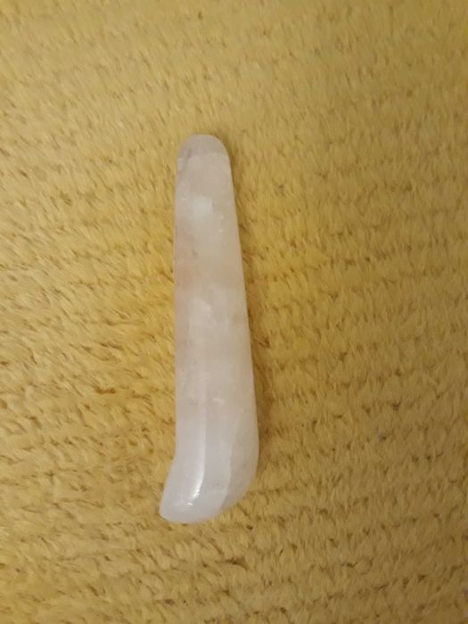 Cristal cuart roz slefuit 9 cm