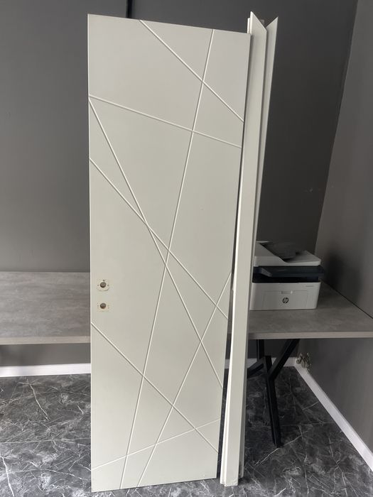 Продам межкомнатный двер