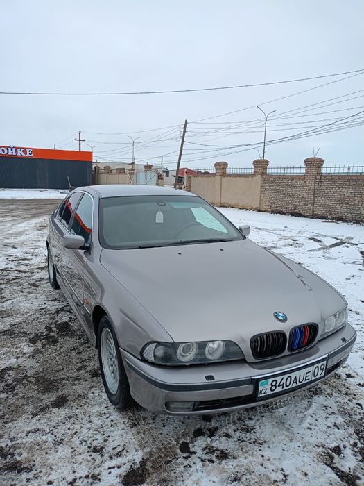 Продаётся  BMW 523i E39