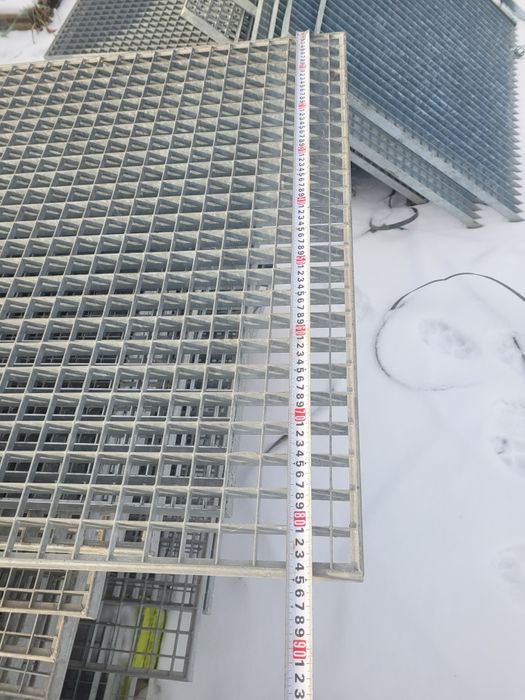 Grătare zincate pentru podețe