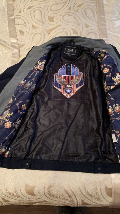 Куртка мужская стильная