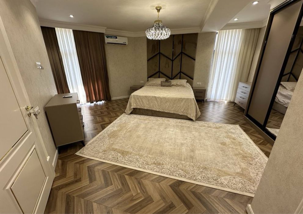 Продаётся 6 ком квартира ЖК «Solaris»,202м2. Яккасарайский район.