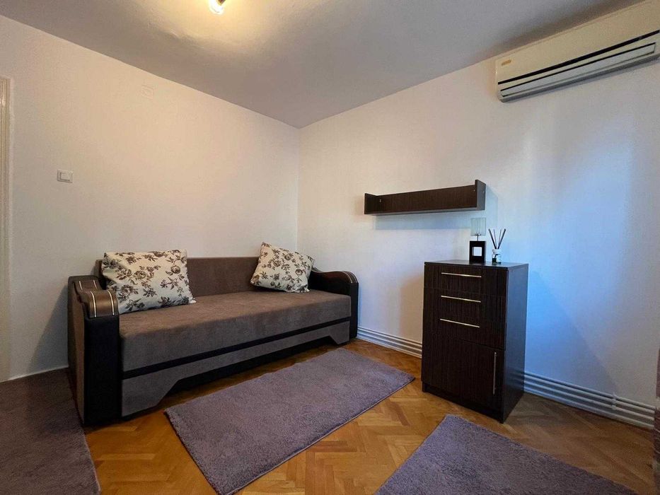 Proprietar inchiriez apartament 2 camere