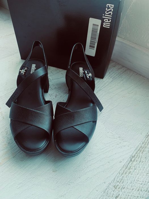 Сандали Melissa черни