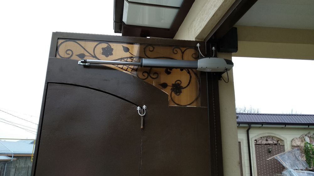 Автоматика для Распашных Ворот.2суток без света 3 пульта.