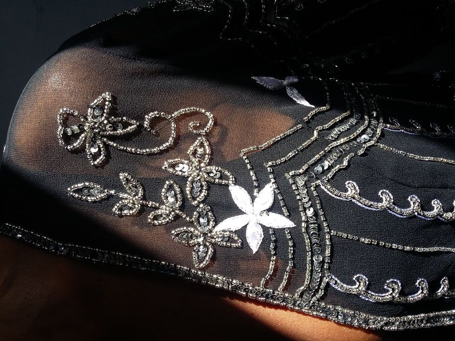 Bluza deosebita lucrata manual.