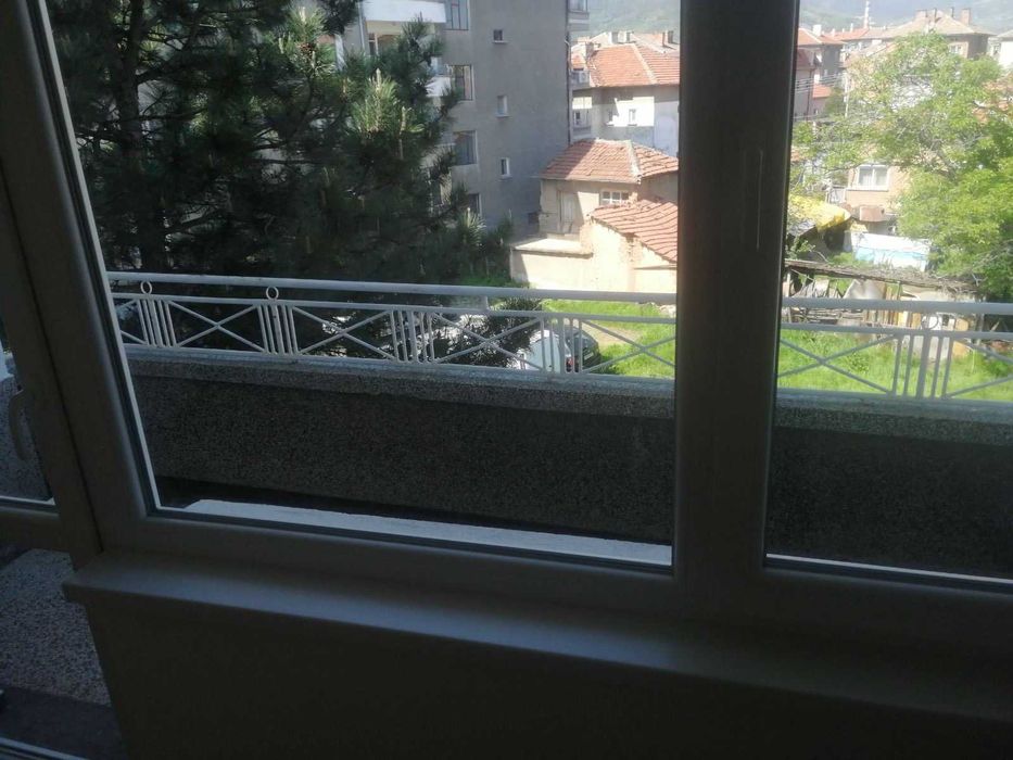 Продава се Тристаен апартамент в Асеновград - 100 кв.м за 1500 €/кв.м - Снимка #18