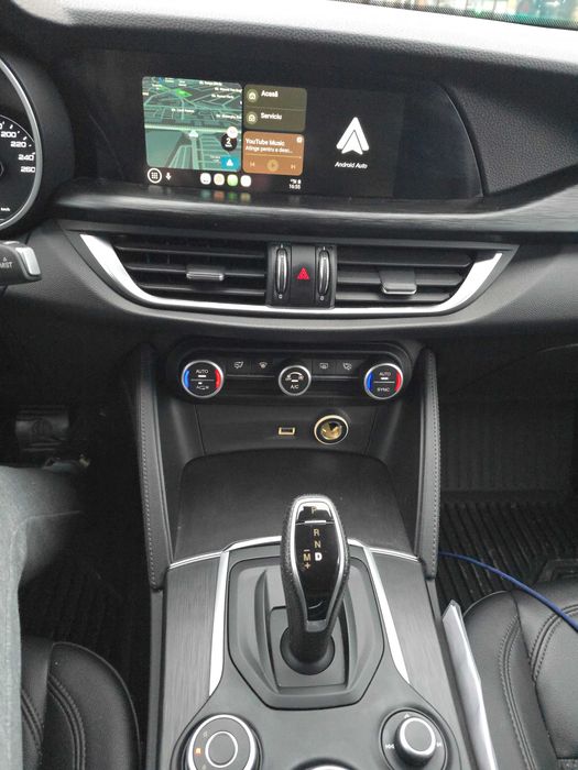 Alfa Romeo Stelvio 2.2M-jet 190cp * /Camera/Distronic/Q4