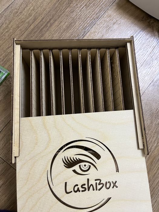 Лэшбокс деревянный продам