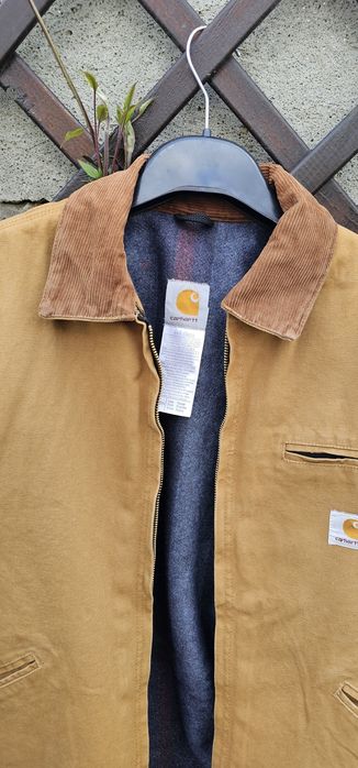 Geaca carhartt size L fit M