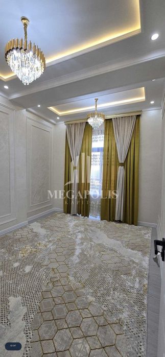 Bukhara Cityda 2 xonali kvartira arzon narxda sotiladi. №547