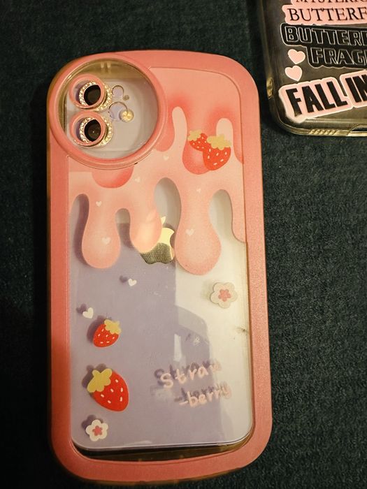Калъфи за iPhone 11