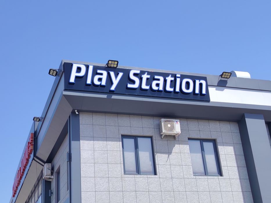 Tashqi reklama, bukva, banner arzon