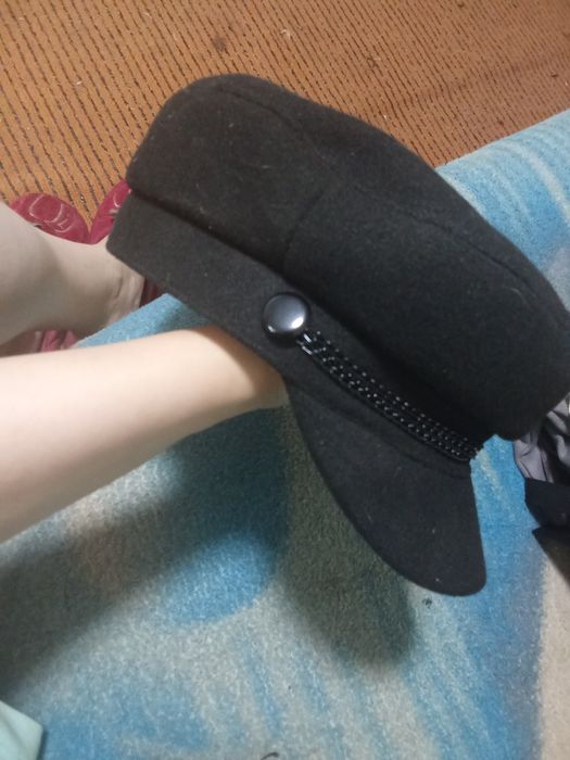 Продаю срочно одежду