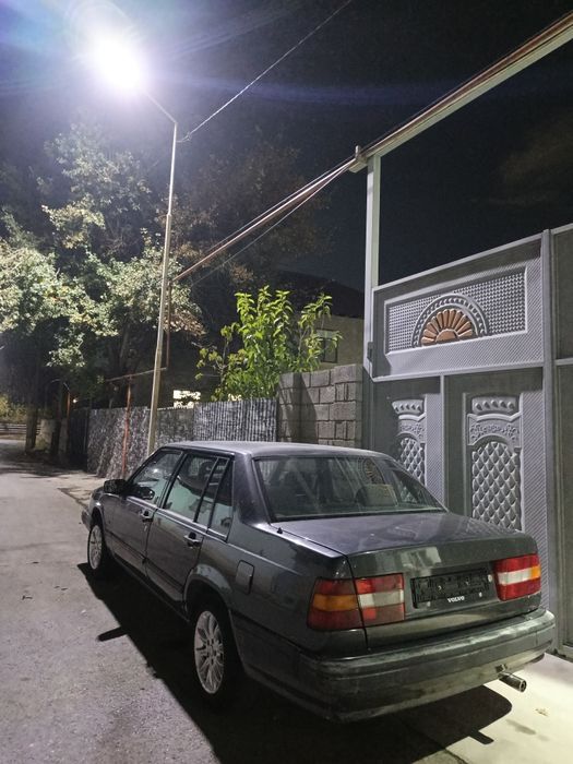 Volvo     940 2.3 бензин