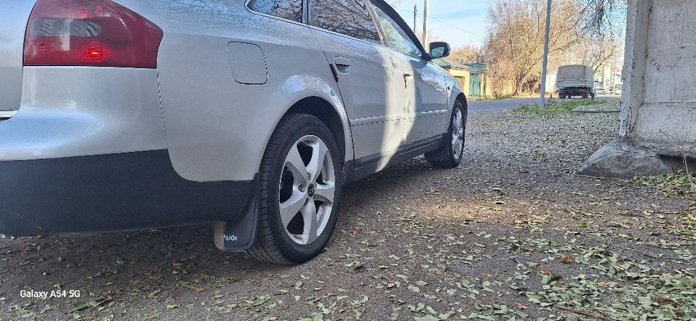 Продаю титанку с резиной на 17