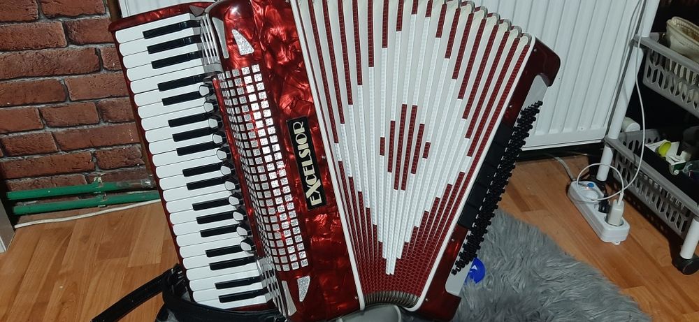 Acordeon excelsior