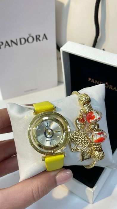 Часы Пандора и картиер