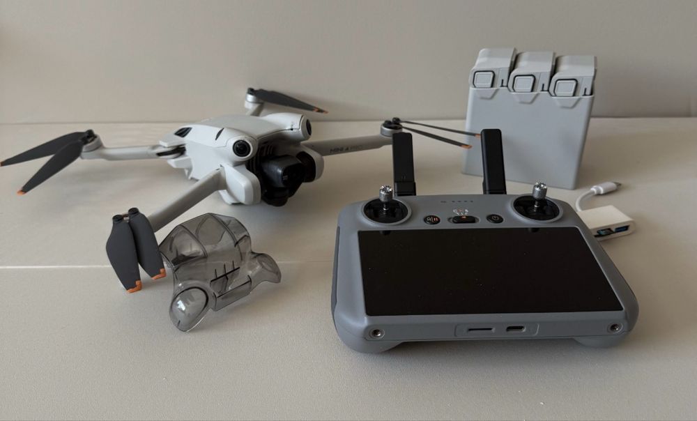 Dji mini 4 fly more kombo