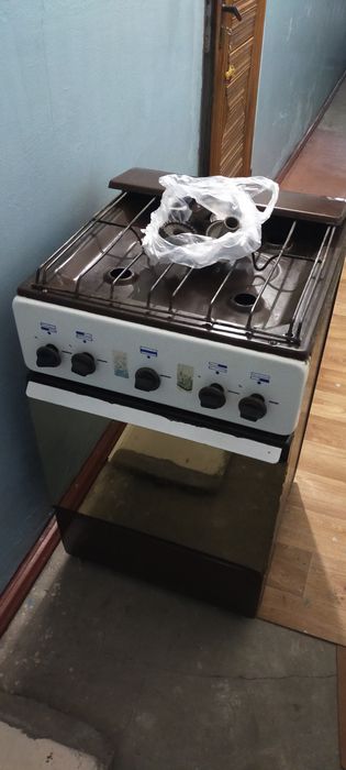 Газовая плита б/у