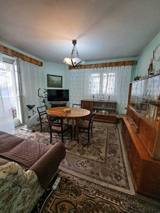 Apartament 4 camere