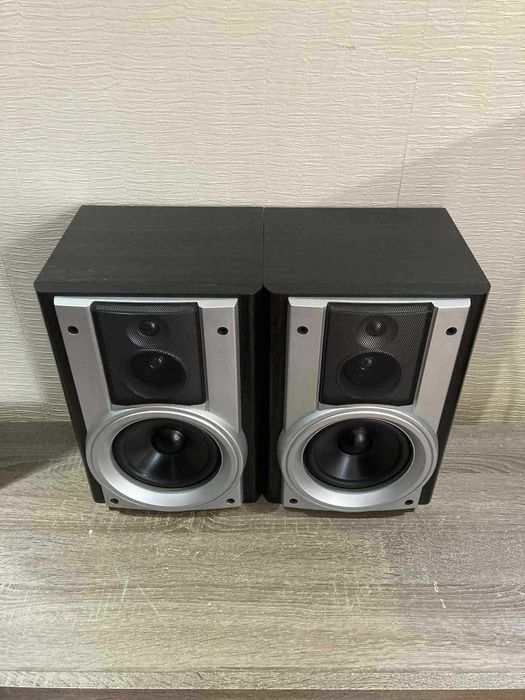 AIWA SX-NH3 bookshelf speakers