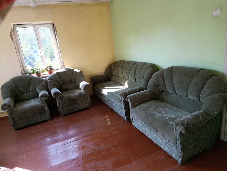 Продам мягкий уголок