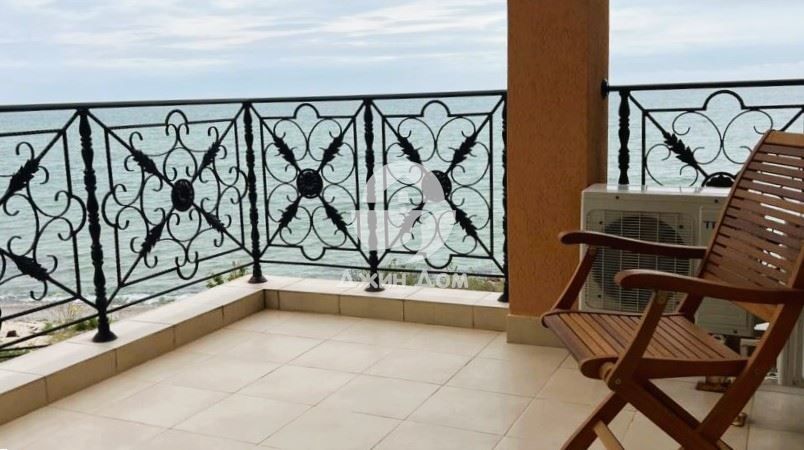 Продава се Тристаен апартамент в к.к. Елените - 105 кв.м за 1524 €/кв.м - Снимка #11