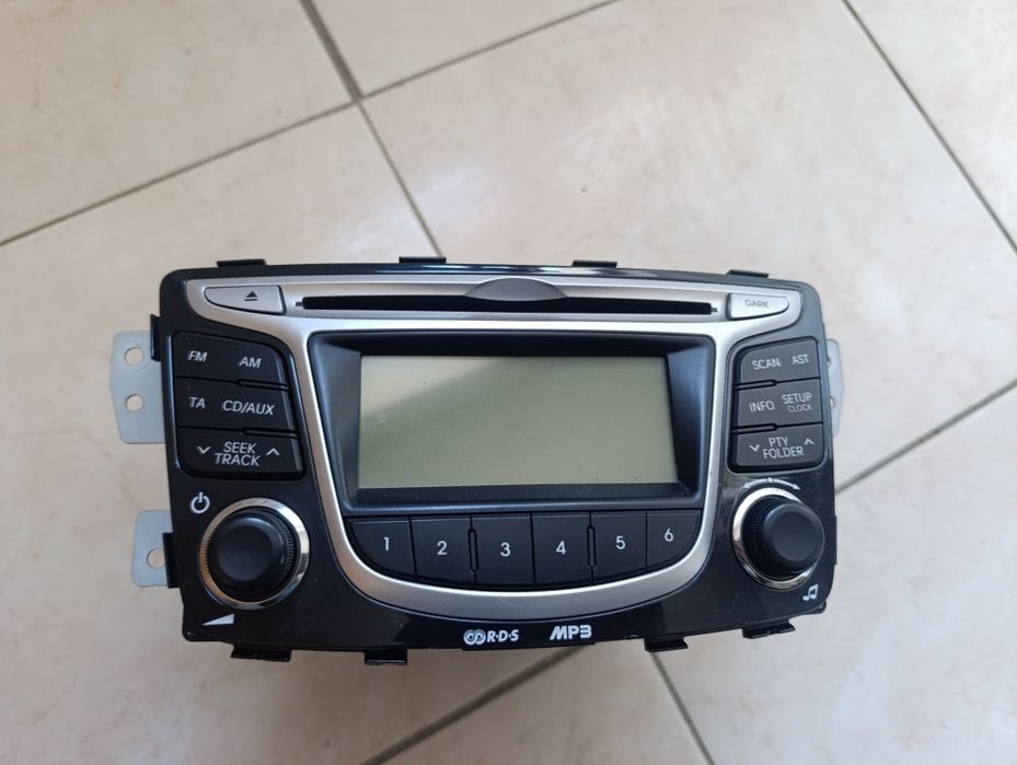 Могнитола HYUNDAI ACCENT оригинал