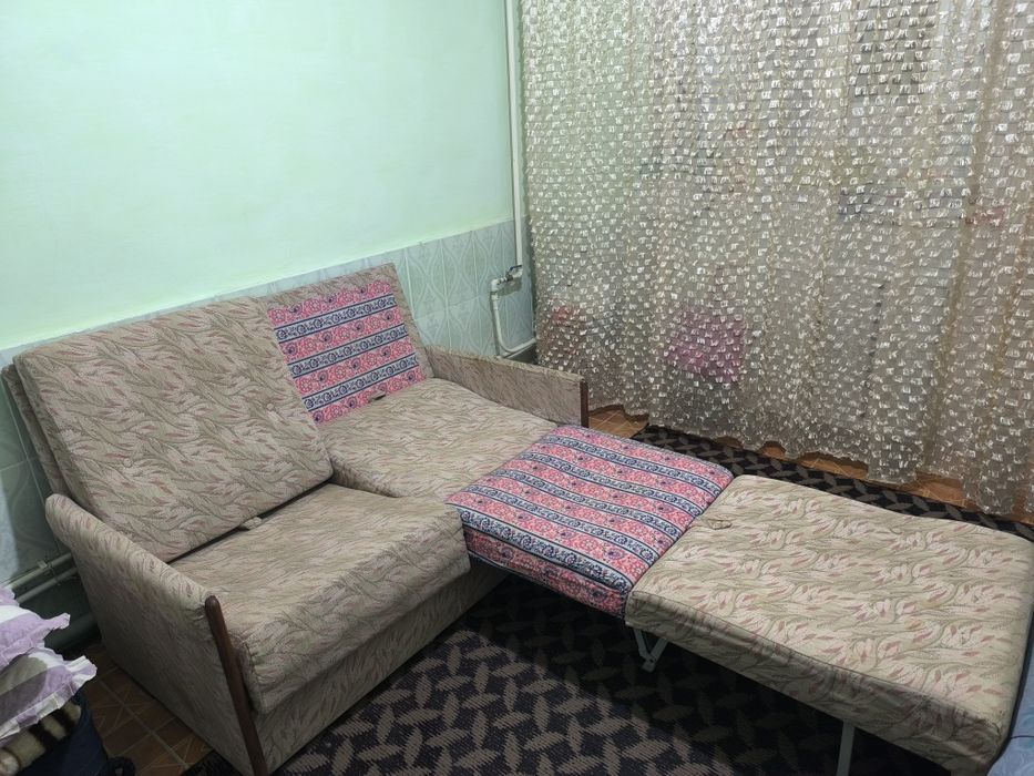 Срочно продам диван-кровать