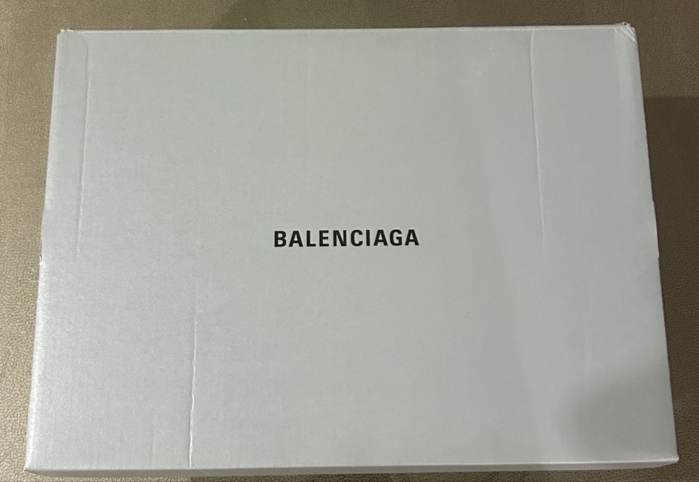 Adidasi Balenciaga Runners nr 42 full box