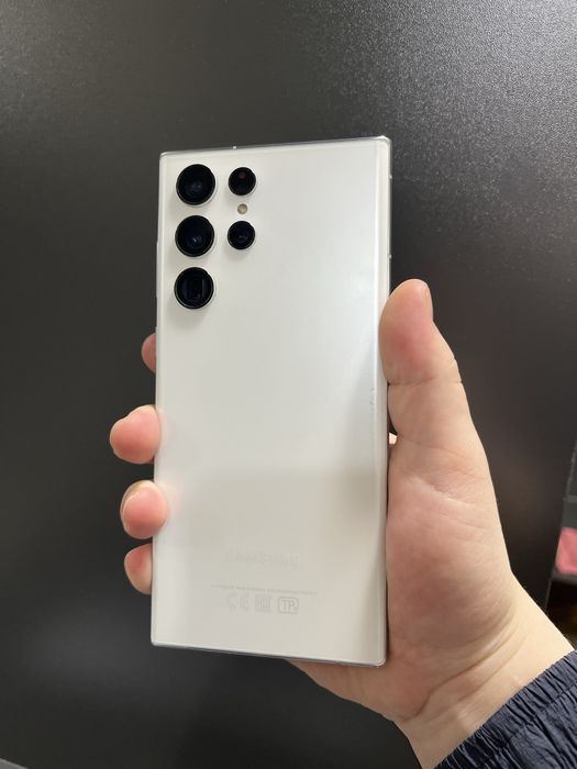 Продам самсунг С22 ультра