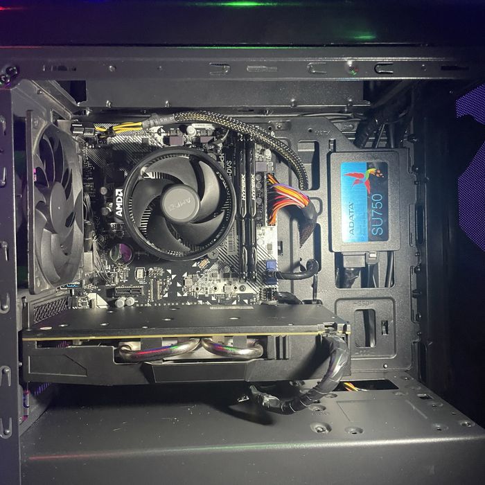 Бюджетен Гейминг Компютър