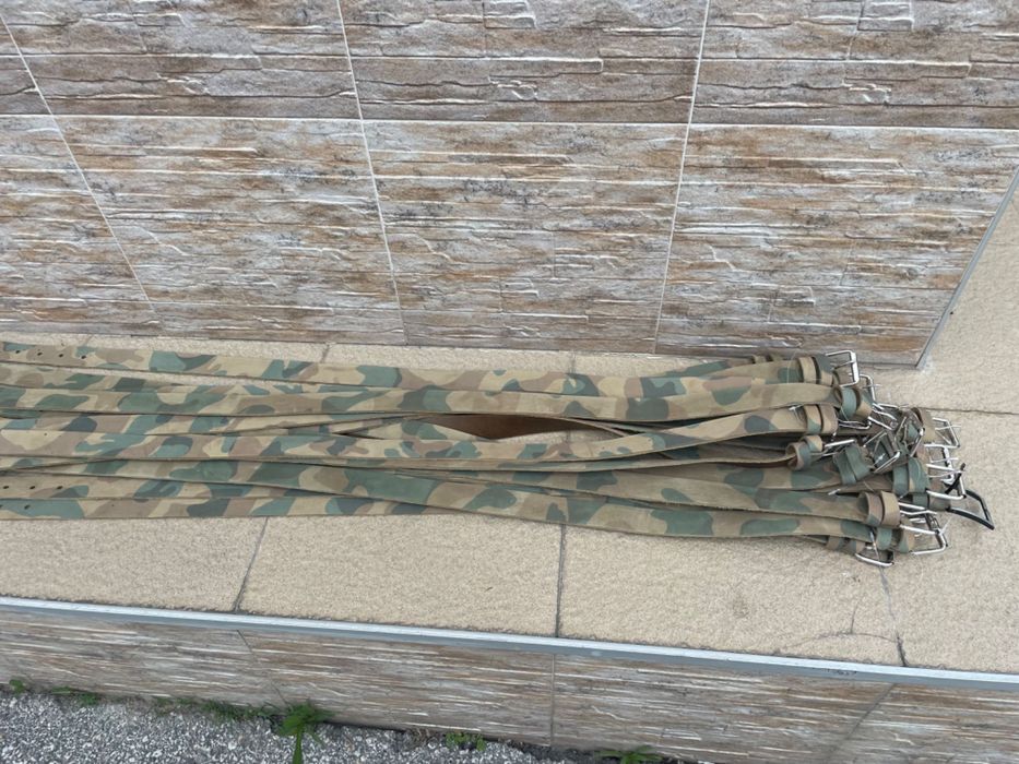 Комофлажни кожени  колани