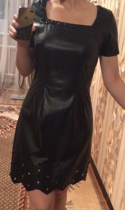 Кожаное платье вечернее