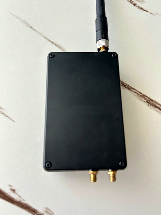 Sistem HackRF One PortaPack H2 cu Mayhem si Card 64GB