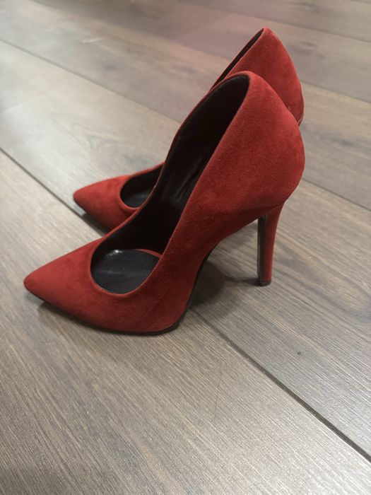 Haine, încălțăminte Gant, Condur