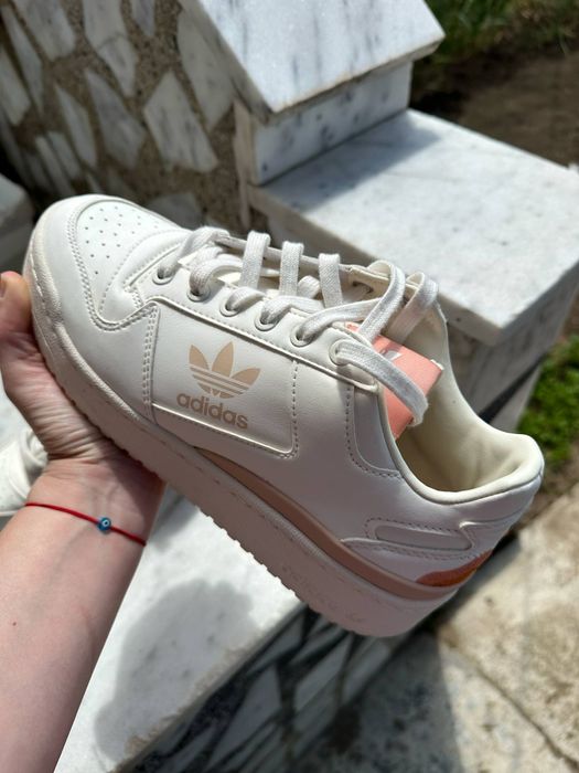 Дамски маратонки Adidas Forum bold white blush 39.1/2