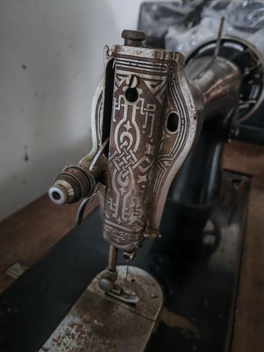 Mașină cusut Singer