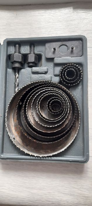 Набор круговой пилы по гипсокарторну от 19 мм до 127мм.