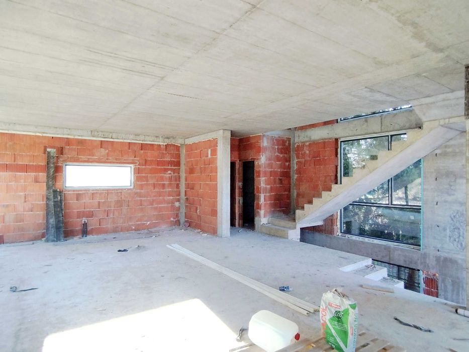 X Property предлага за продажба луксозна къща