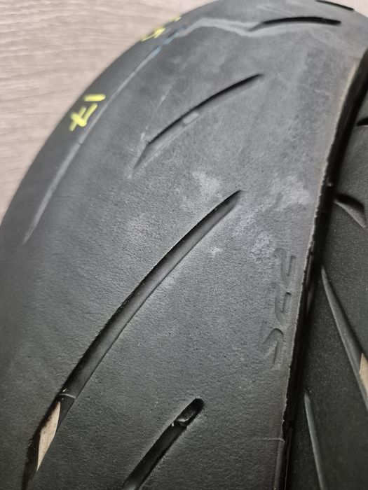 Set anvelope moto 120 70 17 cu 180 55 17 Bridgestone S21 dot 2624