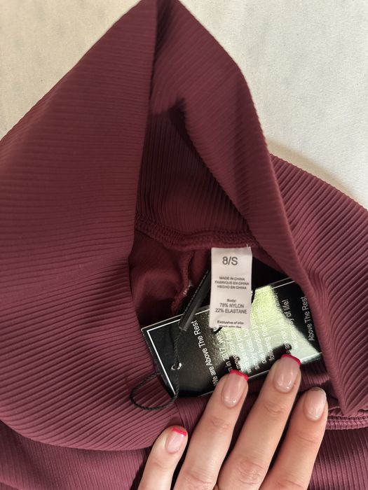 Дамски спортен комплект