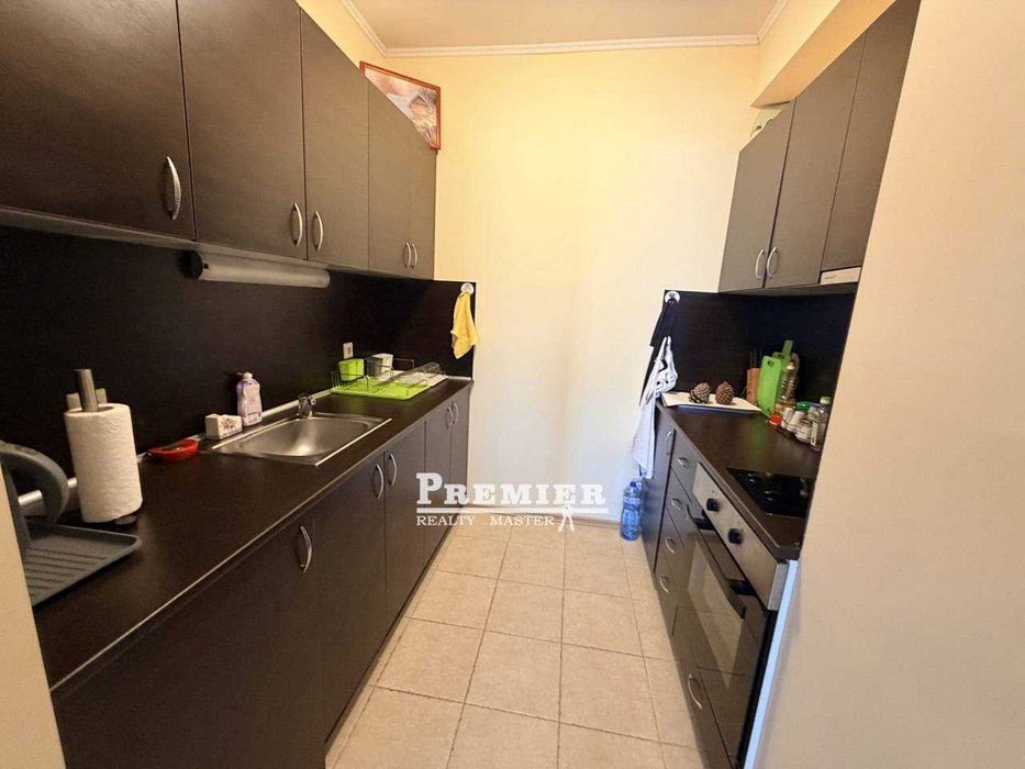 Продава се Тристаен апартамент в Поморие - 112 кв.м за 478 €/кв.м - Снимка #1