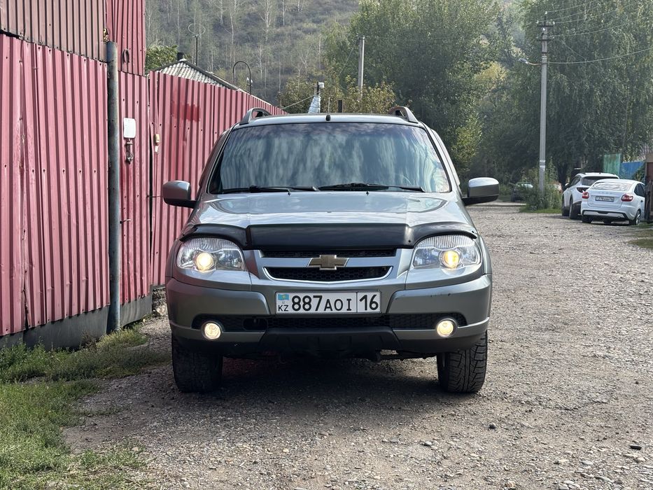 Продам шеви ниву