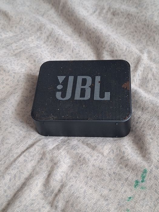 Vand 3 boxe portabile funcționale !!!