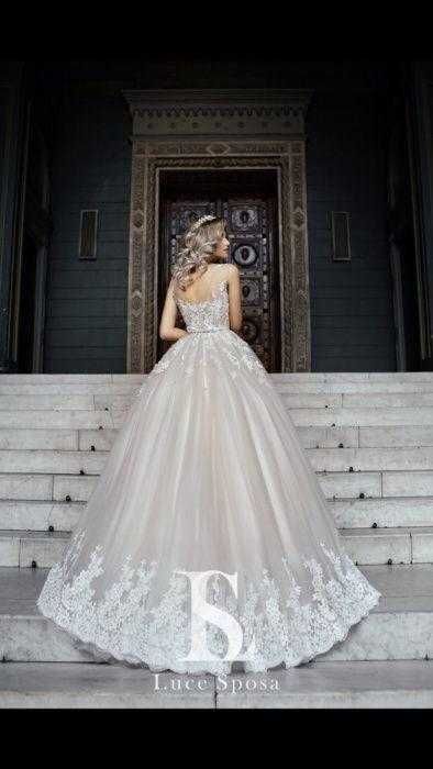 Свадебное платье