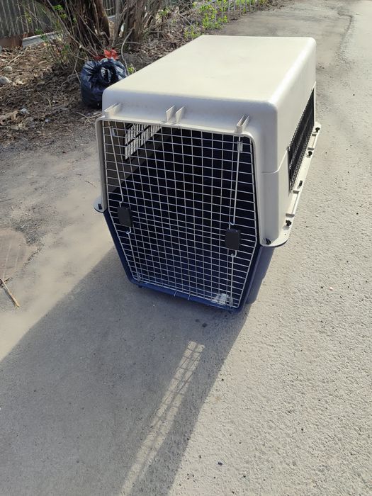 Переноски для животных продам.