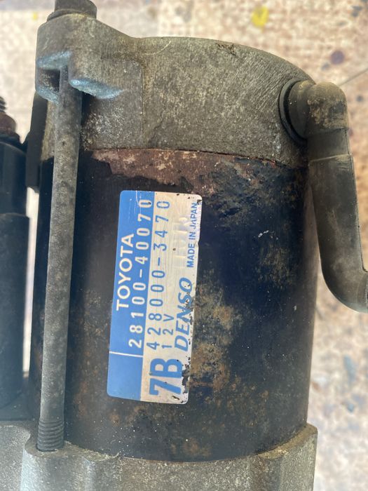 Стартер за тойота ярис 1.0 2007 година